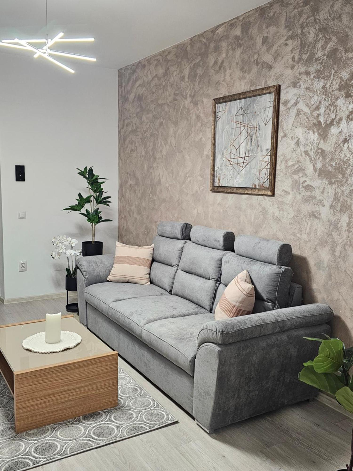 Enjoy My Home Near Palas Mall 2 Яш Екстериор снимка